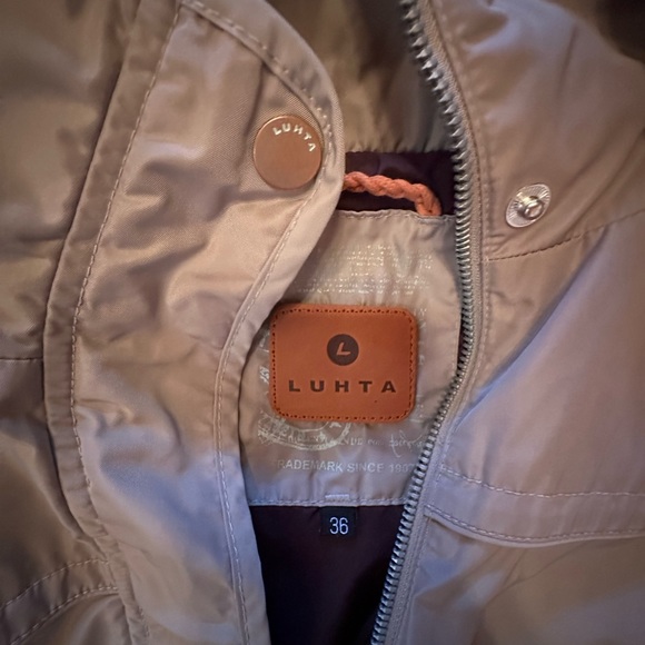 Luhta coat with detachable hood - Picture 3 of 11